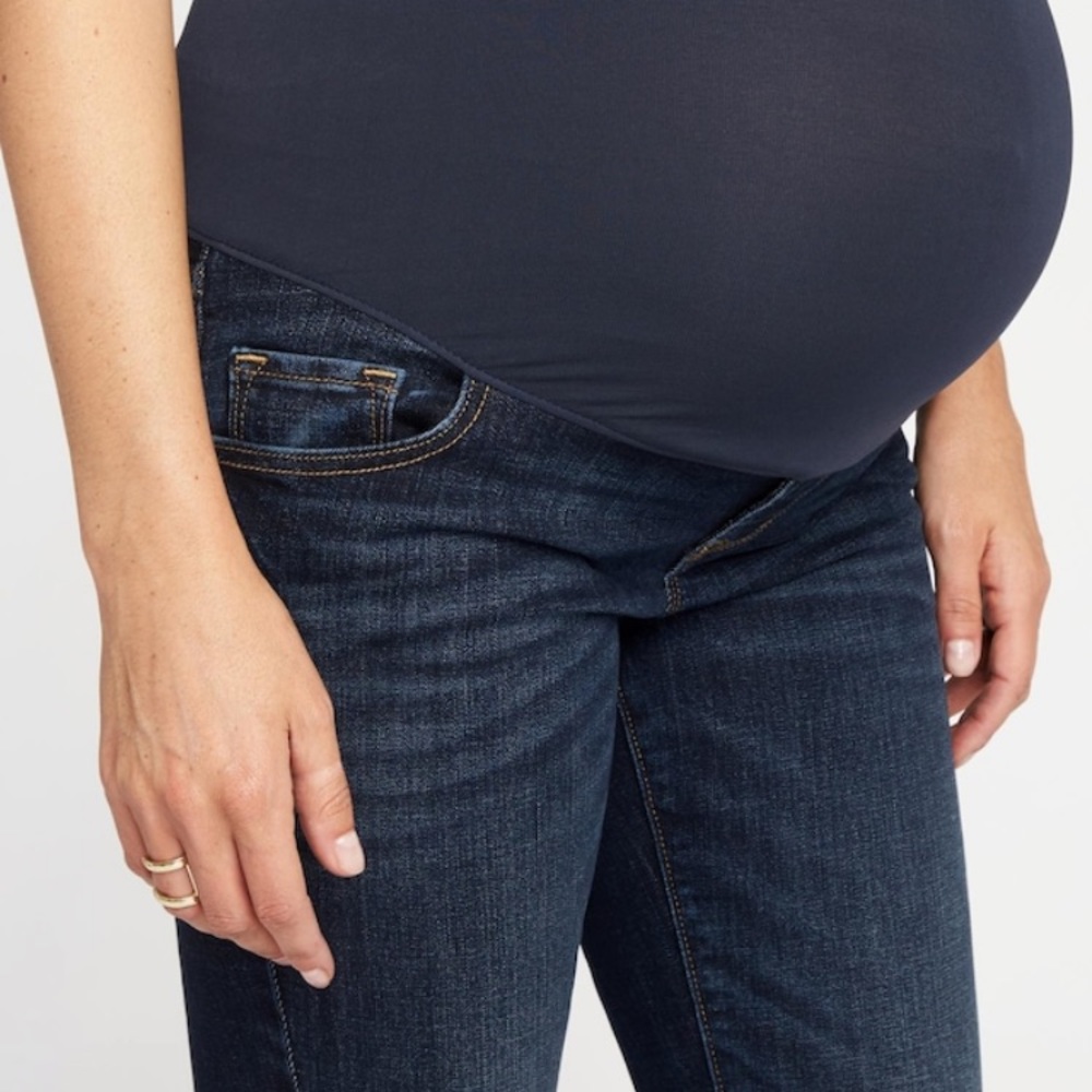 SOLD ✔️Old Navy Full Panel Maternity Jeans Sz 6